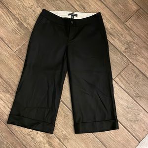 Banana Republic knee length pants